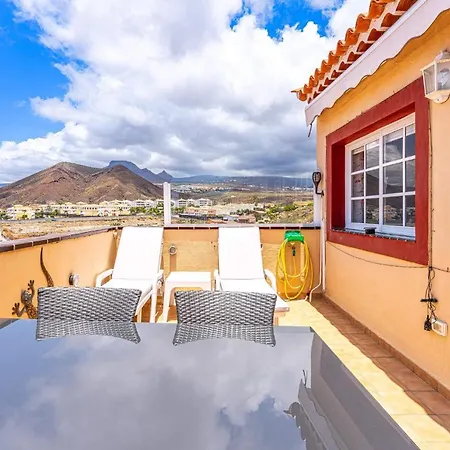 Floor View By Altamarhomes Апартаменты Лос Кристианос